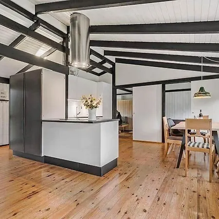 8536-grenaa-dortevej-1 بيت للعطل Brondstrup